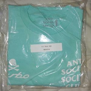Anti social club tee